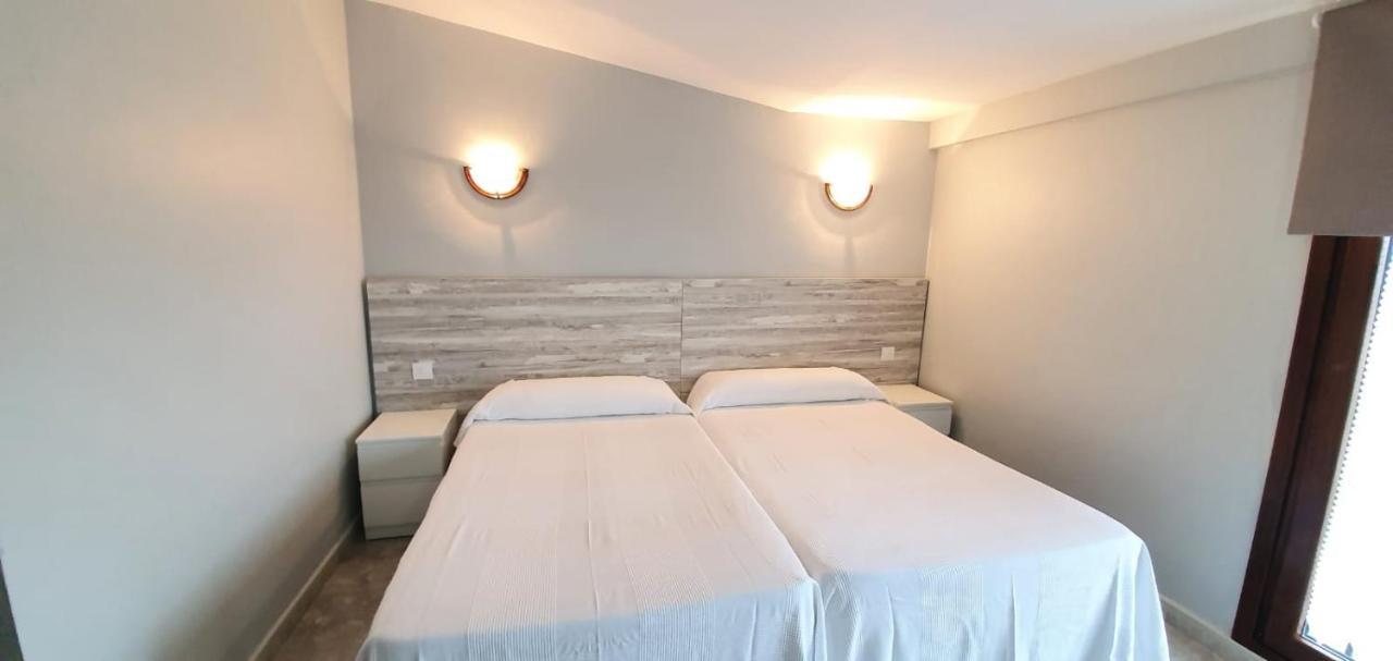 Hotel La Quinta Cue Luaran gambar